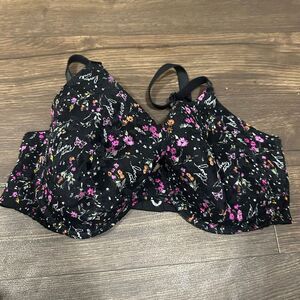 Victoria’s Secret T-shirt lightly lined pink & black 38DDD bra